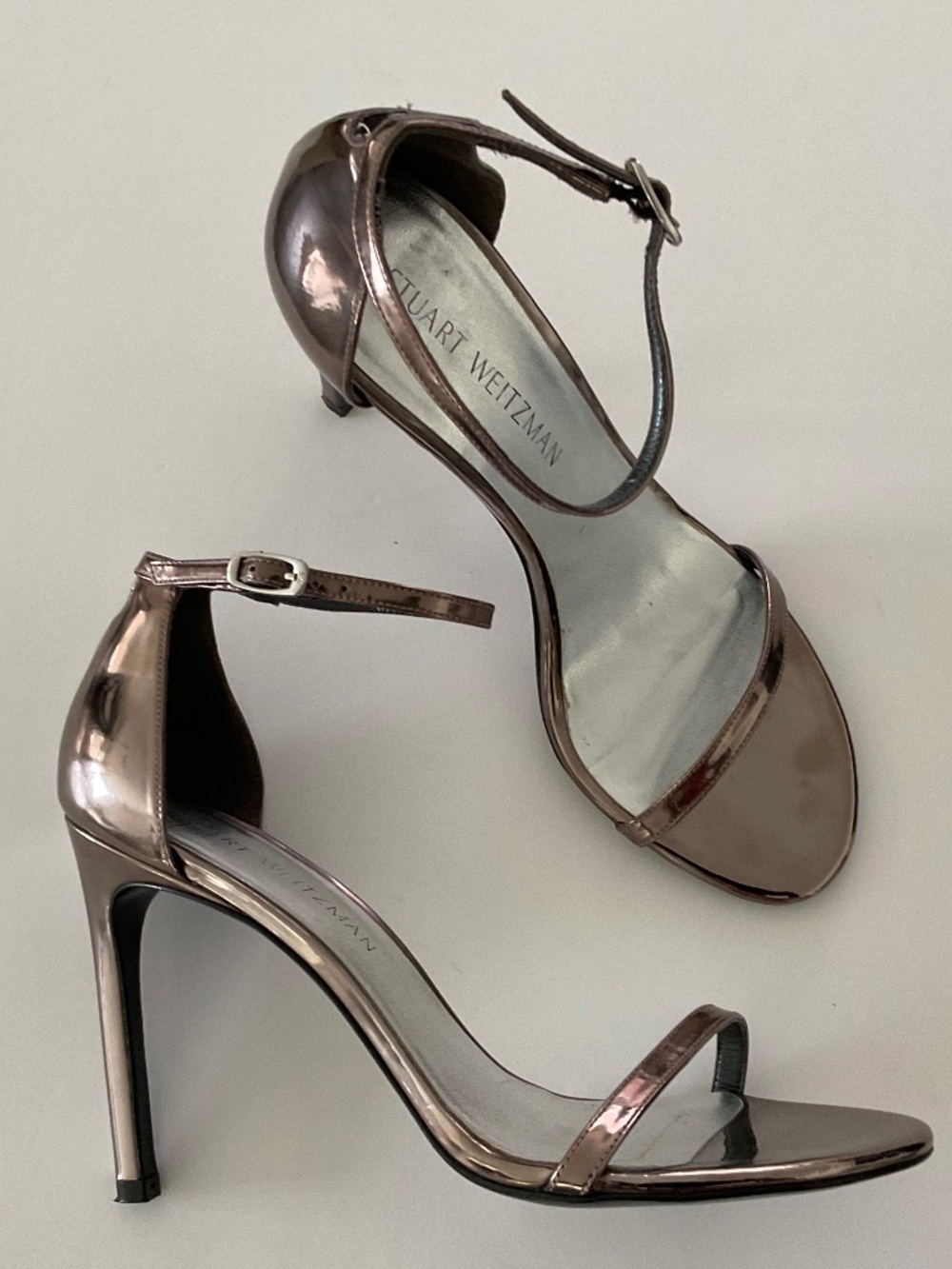 STUART WEITZMAN Nudistsong Ankle Strap Minimalist Stiletto Pewter Glass Size 8.5